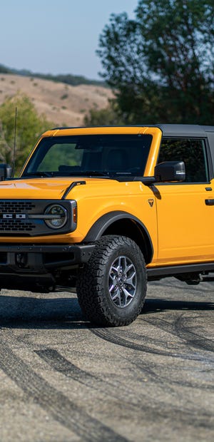 2022 Ford Bronco 2-Door review: The Jeep wrangler