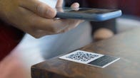 Video: How to avoid QR code scams
