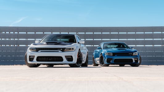 2020-dodge-charger-scat-pack-and-hellcat-widebody-1