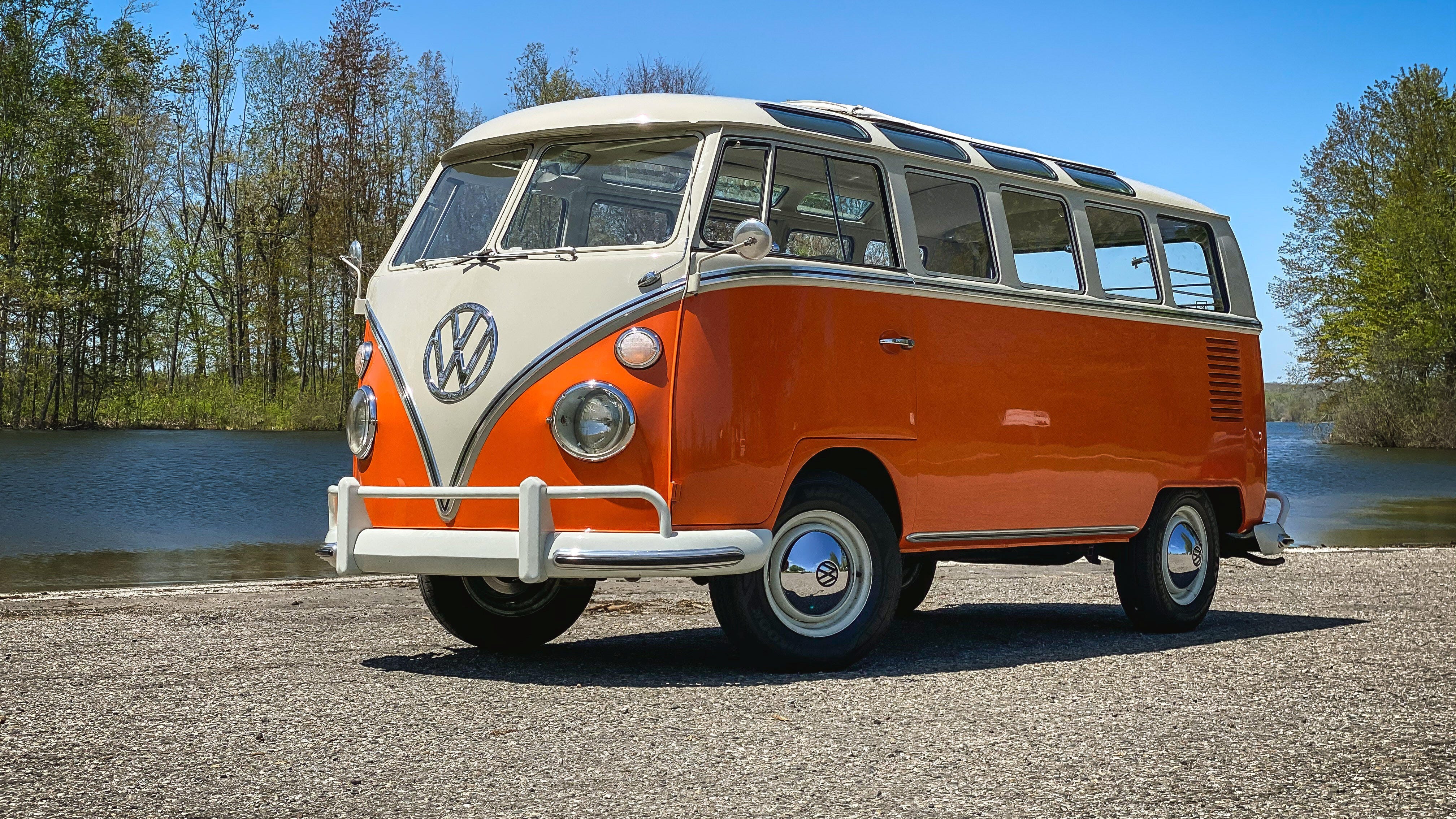 verdamping Vroeg kooi Driving a 1967 VW Bus shows me what the all-electric ID Buzz must get right  - Roadshow