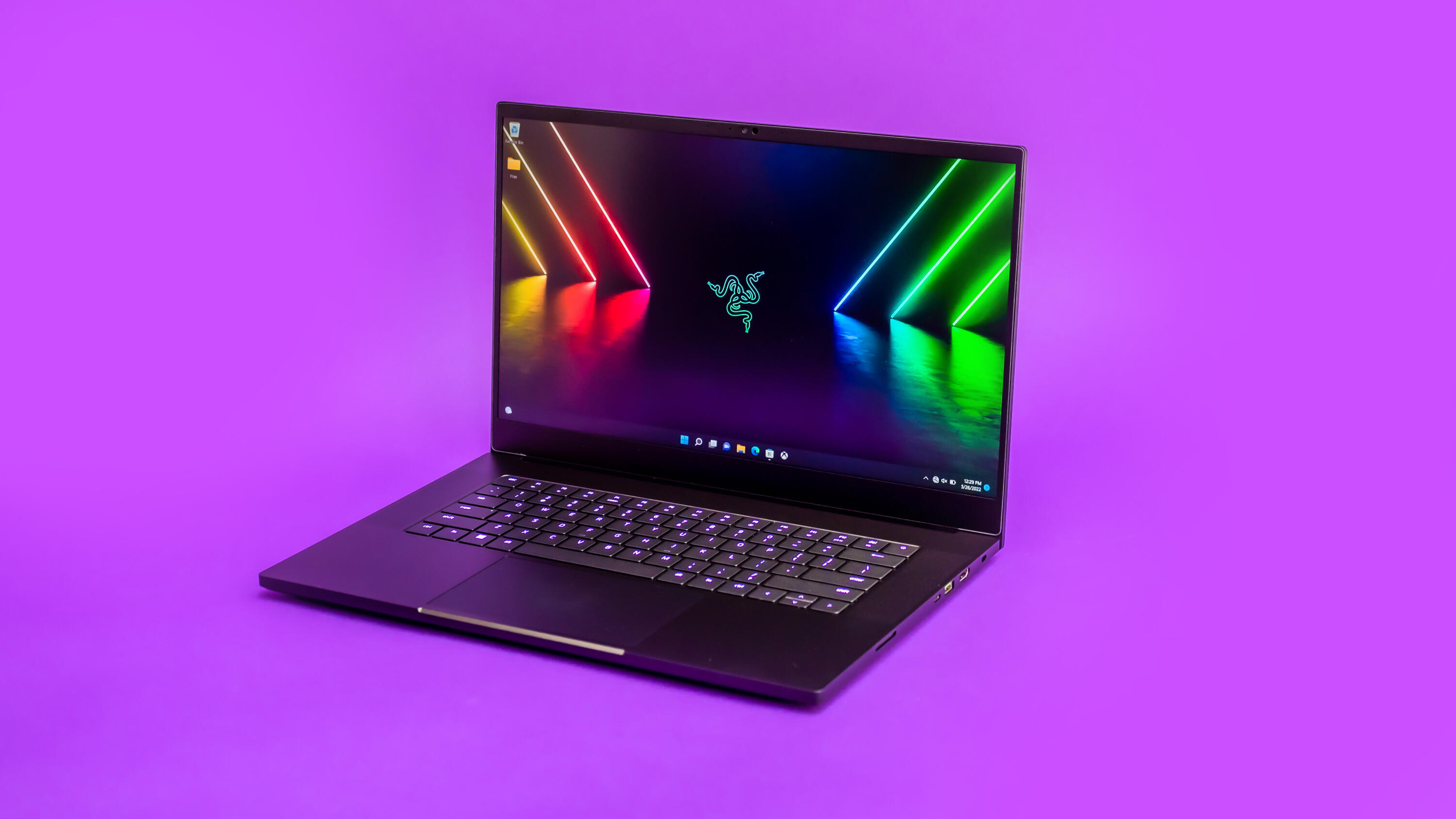 Razer Blade 15 (2022) Review: Still a Stylish Gaming Laptop for