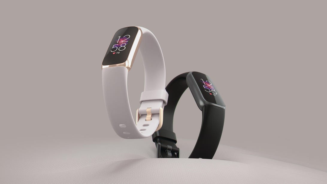 Fitbit Luxe: A fashionable wellness tracker for smaller wrists