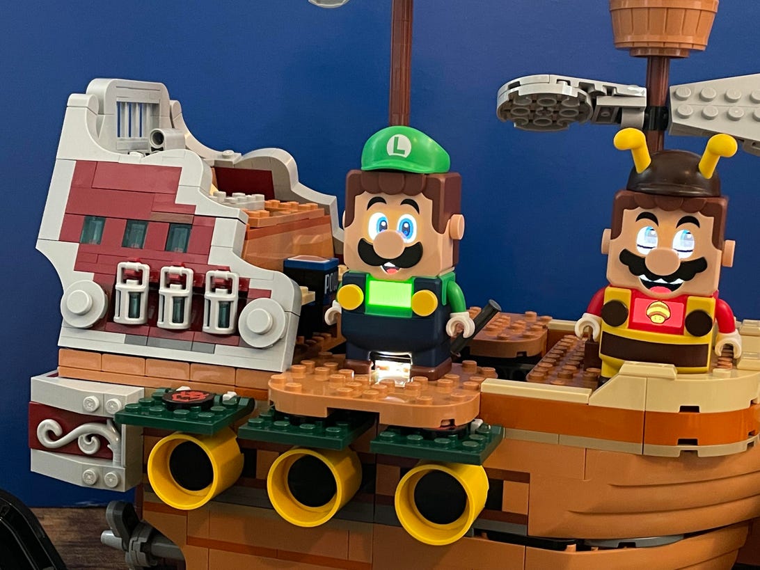LEGO Luigi Mario