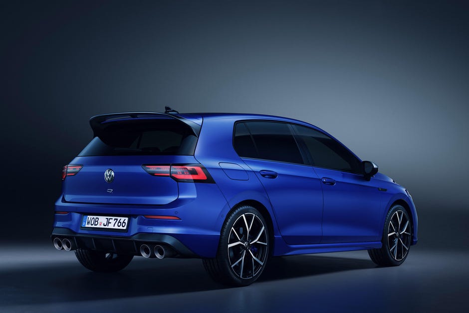 2022 Volkswagen Golf R Drifts In With Manual Transmission Roadshow