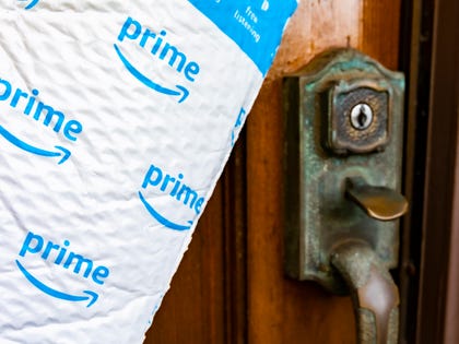 Walmart Plus vs. Amazon Prime: Should you switch grocery delivery services?