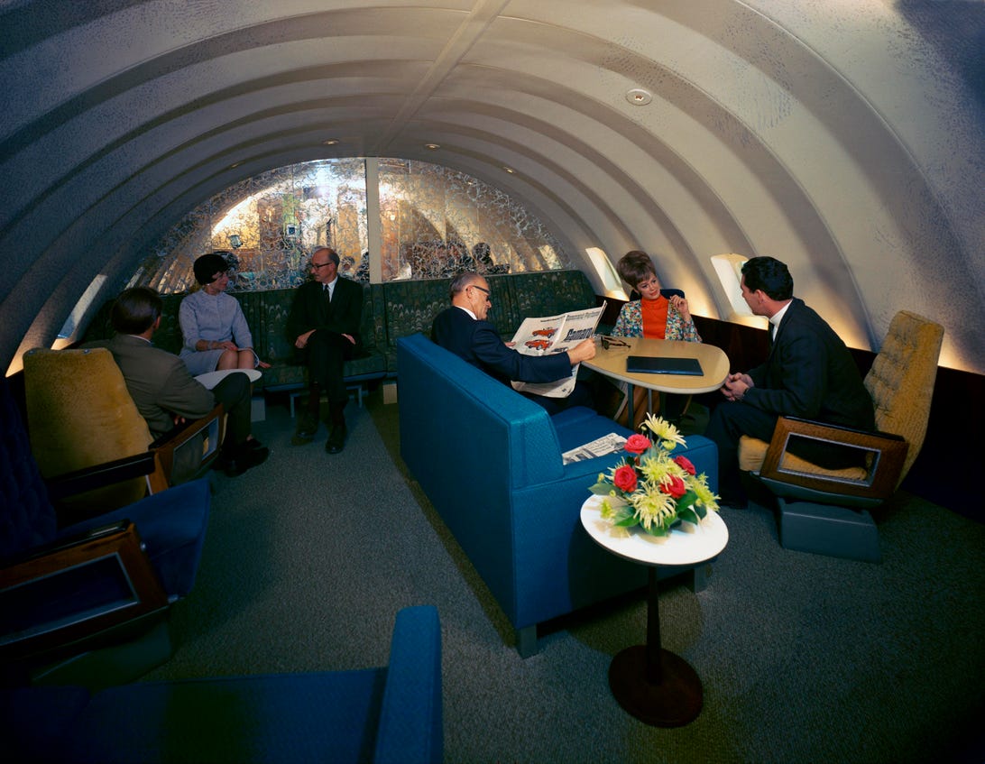 boeing-747-lounge
