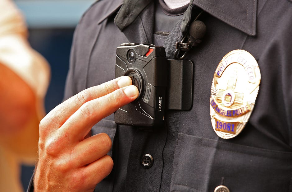 How police bodycams work and how they fall short - CNET
