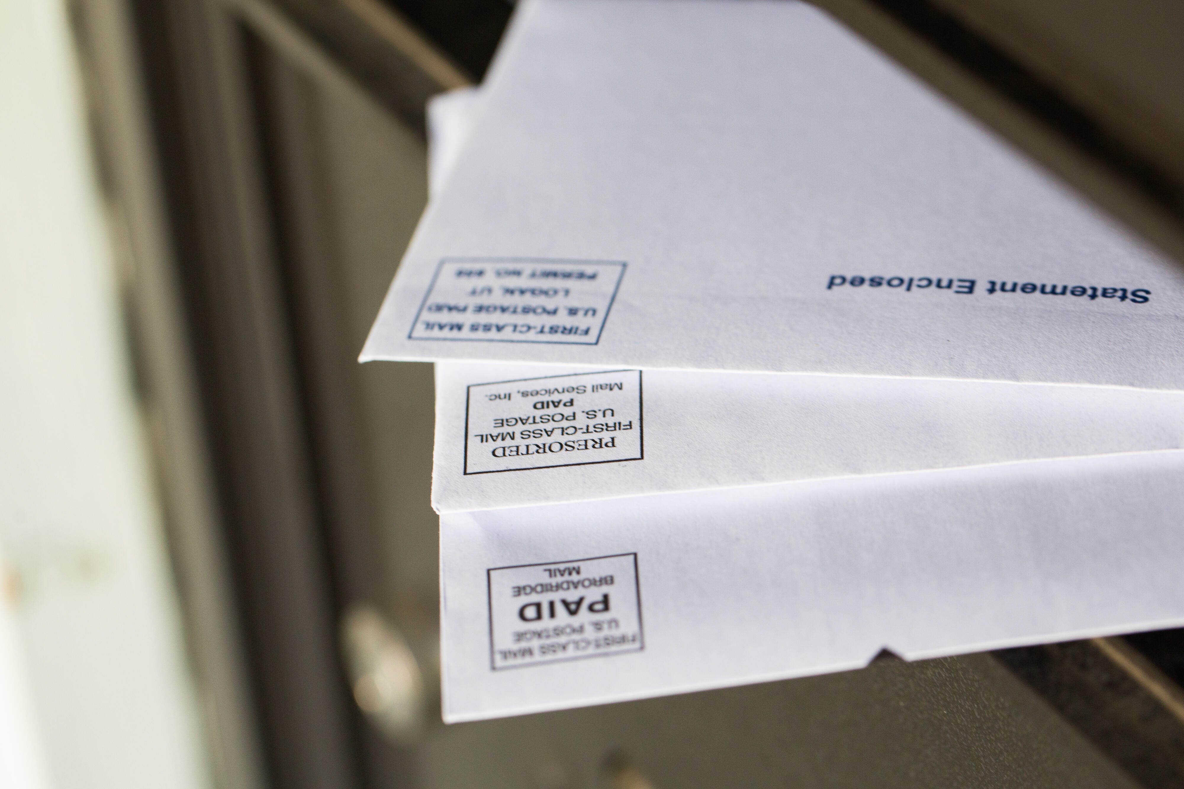 Track your USPS mail and packages right to your door. It’s easy and free
