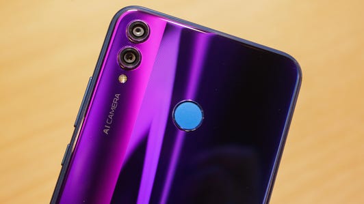 Honor 8X phone looks glorious in shifting purply-blue finish at CES 2019