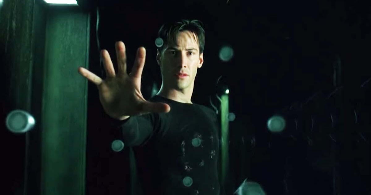 Matrix 4 Wants You To Choose Red Or Blue Pill To Watch Movie Footage Cnet