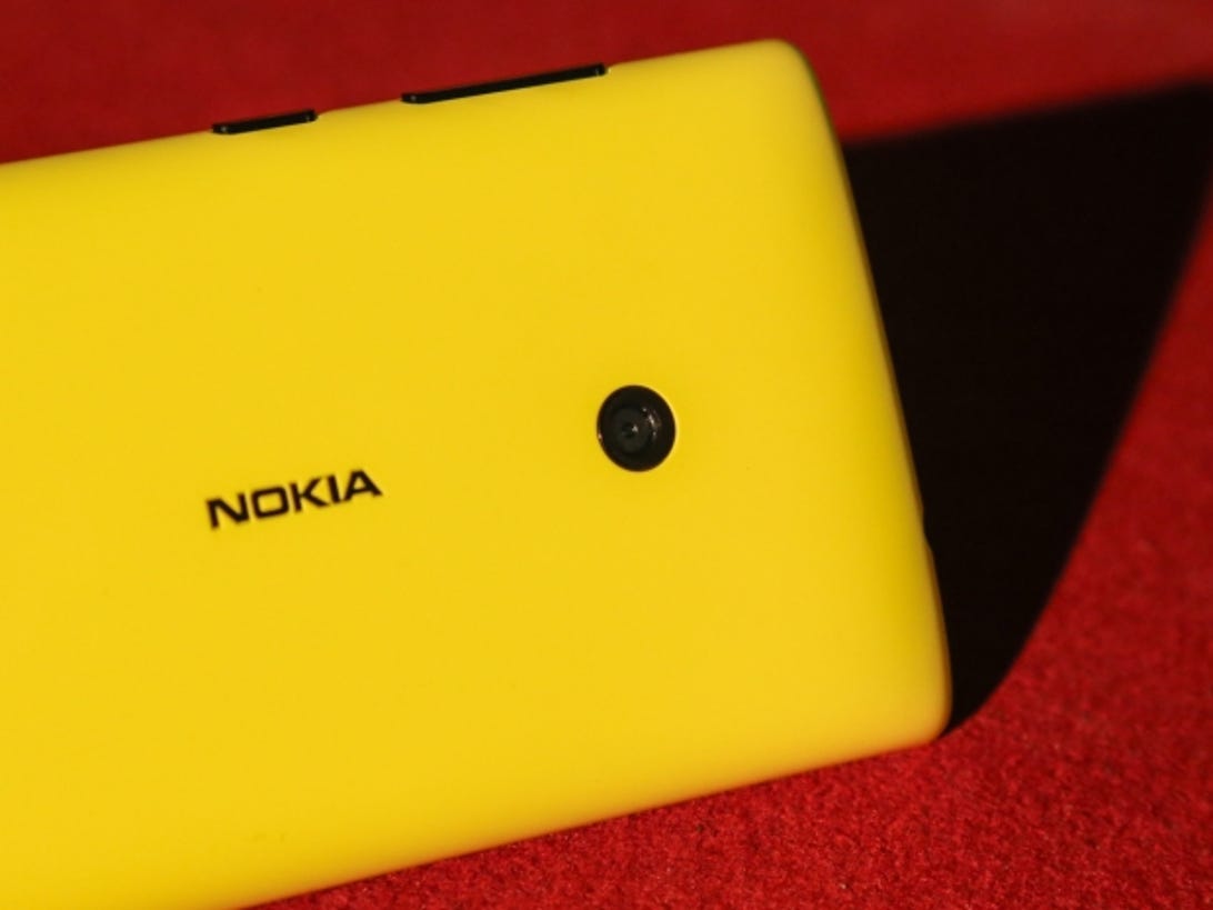 nokia-lumia-520-yellow.jpg