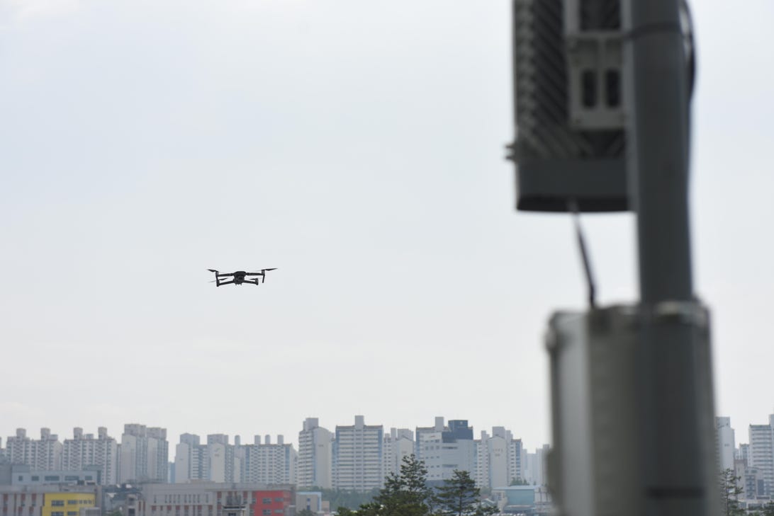 Samsung wants to use drones to maintain 5G towers