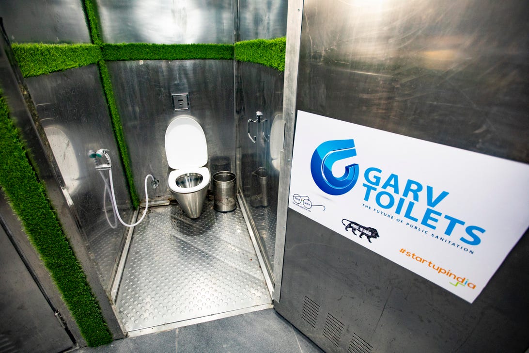 garv-toilets-sanitation-faridibad-india-2097