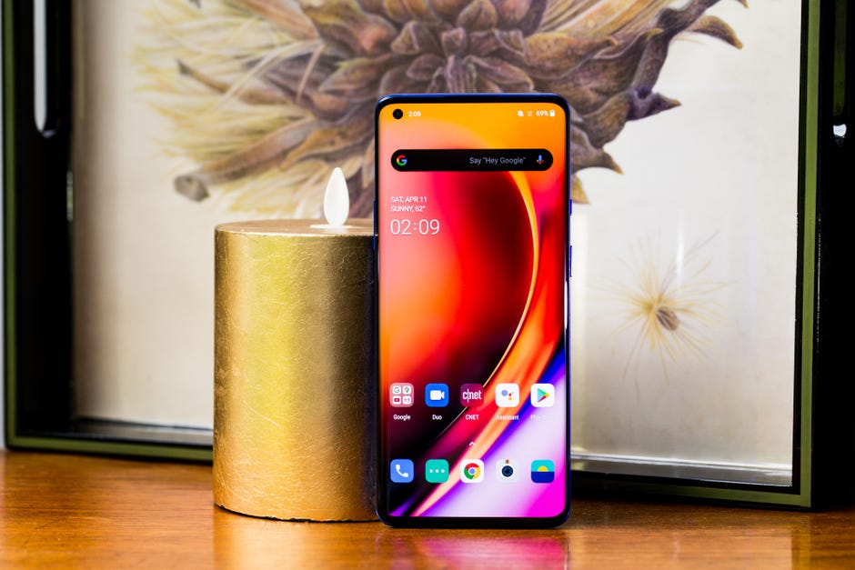 Review Oneplus 8 Pro Is An Excellent Phone But Dang It S Pricey Cnet
