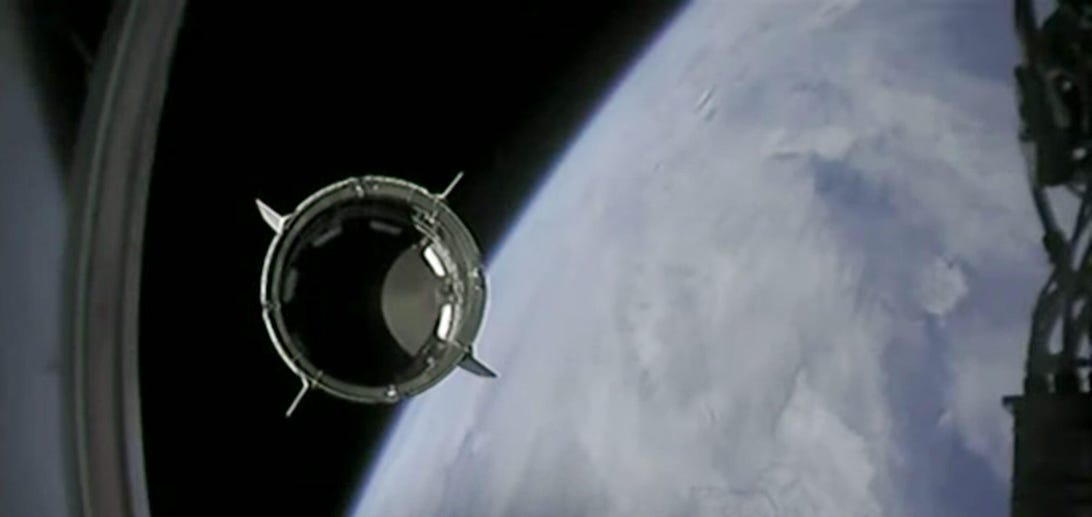 Microsoft, Elon Musk’s SpaceX team up on orbital connectivity