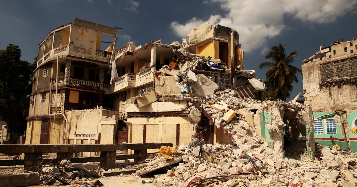 Haiti earthquake death toll rises over 2,200. Here's how to help - CNET