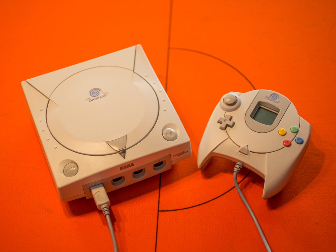 We remember the Sega Dreamcast, 20 years after it launched