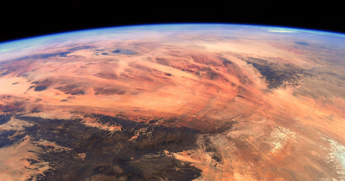 Photo of Die Erde sieht aus wie der Mars auf einem überraschenden Astronautenfoto von der ISS