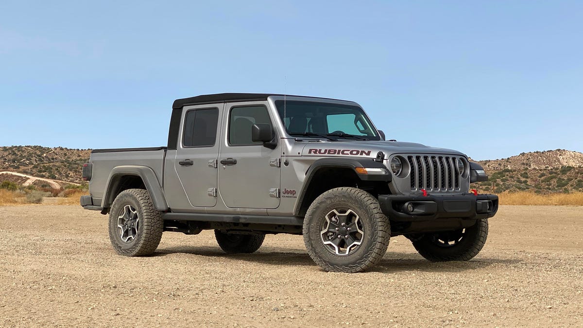 21 Jeep Gladiator Reviews News Pictures And Video Roadshow