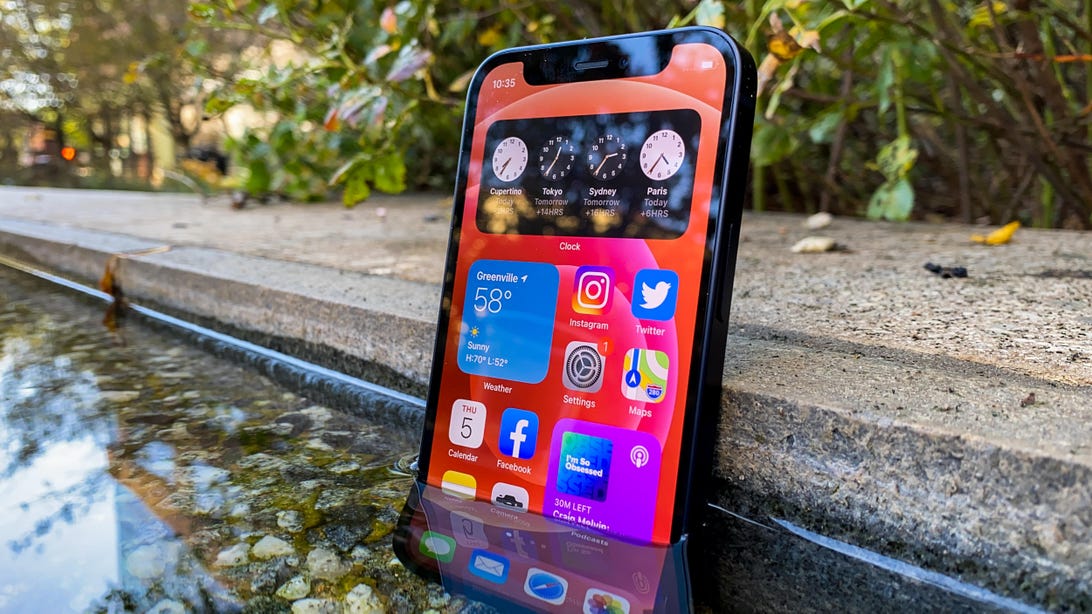 Apple might not release an iPhone Mini in 2022, analyst predicts