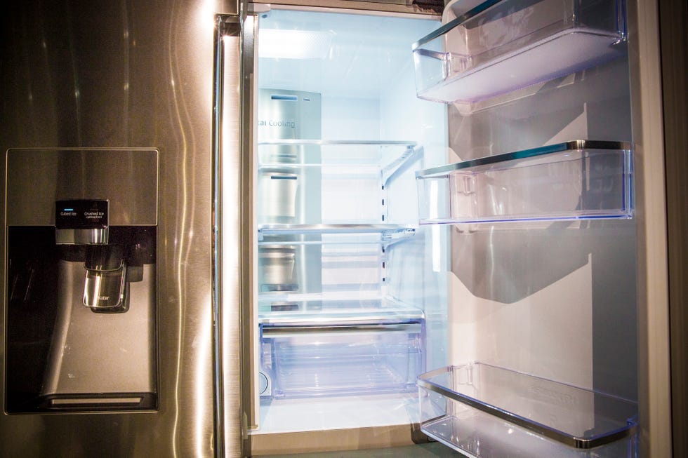 Samsung is re-imagining the family fridge (pictures) - CNET