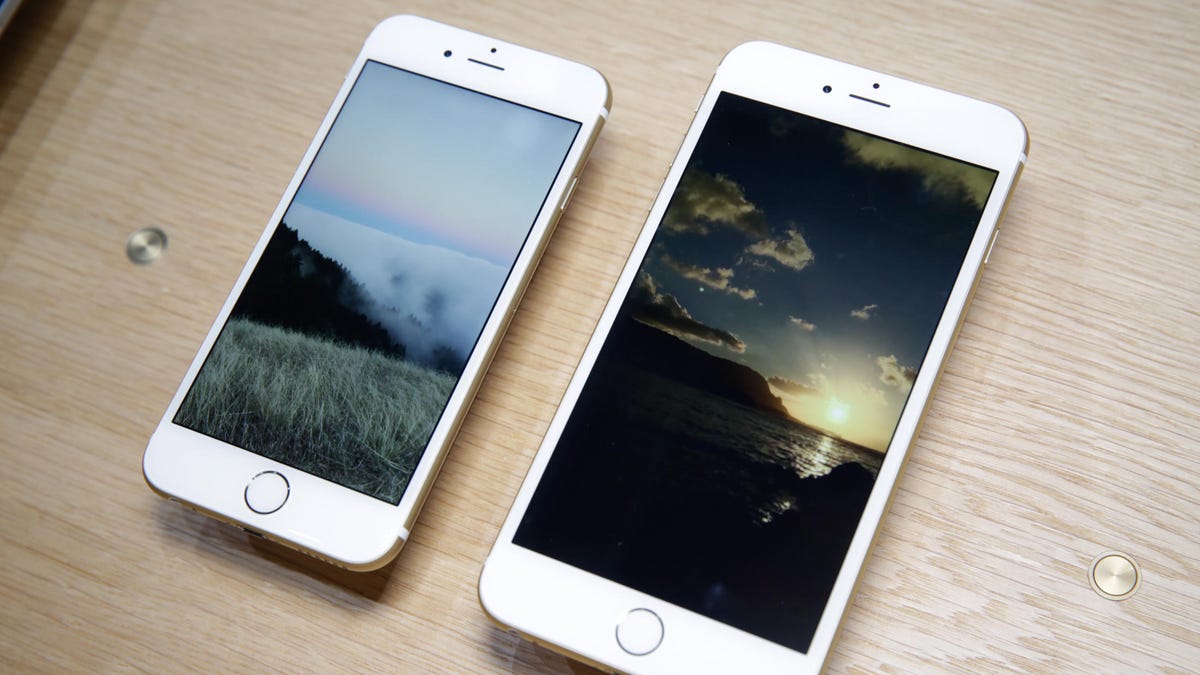 kabine Forbedring bekræft venligst Apple iPhone 6 vs. iPhone 6 Plus: What's the difference? - CNET