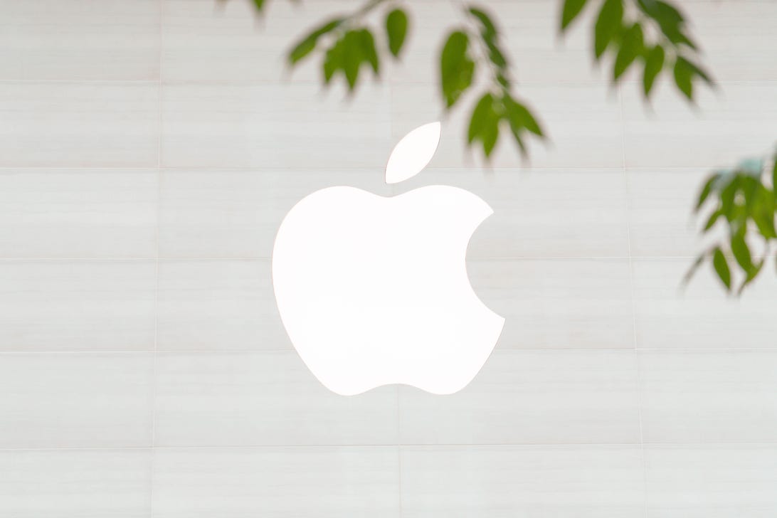 Apple reportedly requiring COVID testing for vaccinated and unvaccinated employees