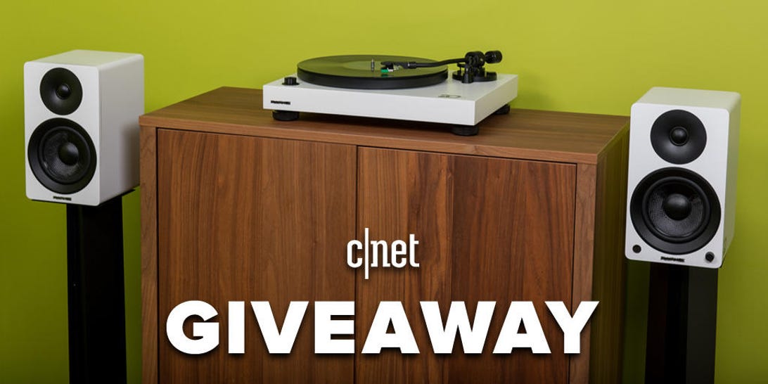 Enter for your chance to win* a Fluance audio system