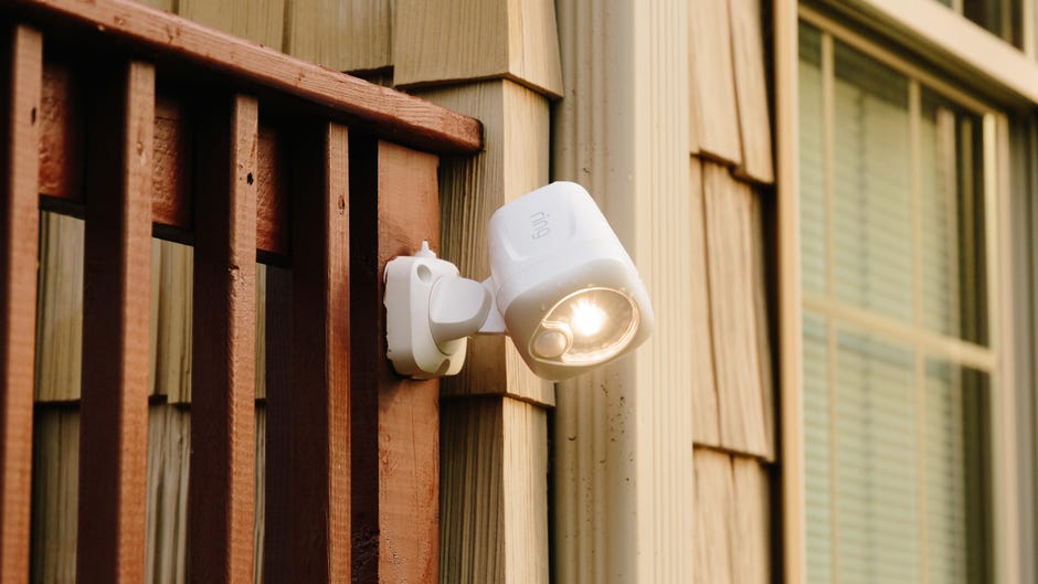 Smart Outdoor Security Lights, Can I Add A Motion Sensor To An Existing Outdoor Light
