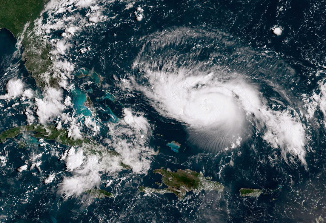 Hurricane Dorian: How Verizon, AT&T, T-Mobile, Sprint plan to help customers