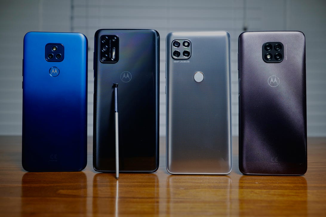 Motorola’s 4 newest sub-0 phones are here, and we went hands-on