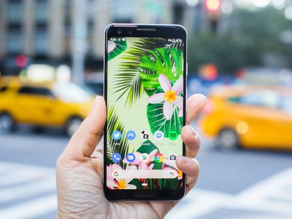 Google Pixel 3 vs. 3 XL: They’ve been deeply discounted, so which should you buy?