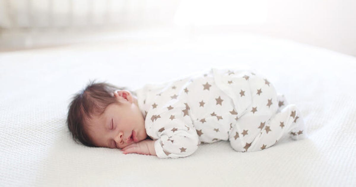 tricks-to-get-your-baby-to-fall-asleep-from-sleep-experts