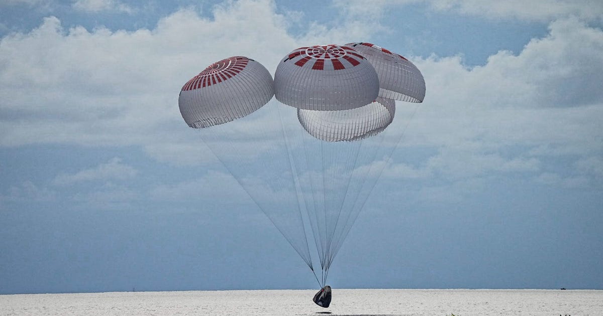SpaceX Inspiration4 mission splashes down in first Atlantic Ocean landing     – CNET