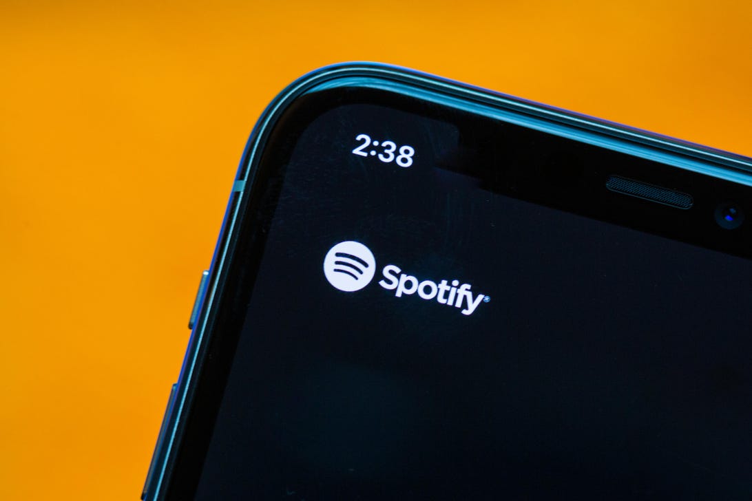 Spotify to launch podcast subscriptions without any creator ‘tax,’ report says
