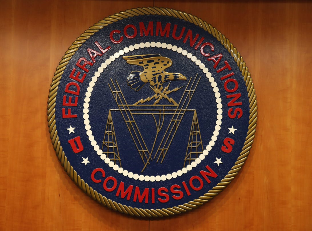 FCC sets date for first 5G spectrum auction
