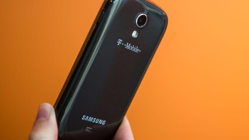 Samsung Galaxy Light review: Steady performer for the price - CNET