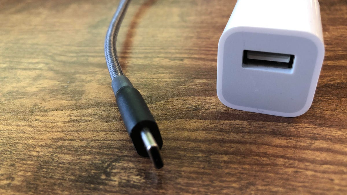 No Charger In The Box These Are Your Cheap Iphone 12 Charging Alternatives Cnet