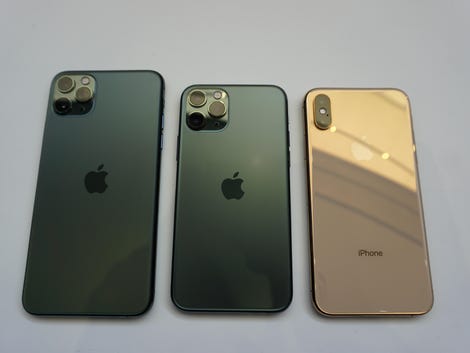 Iphone 11 Pro In Midnight Green Isn T As Ugly As You Ve Heard Cnet