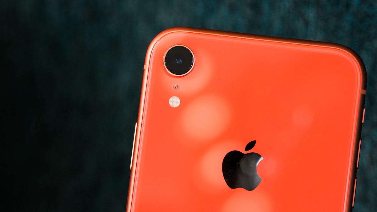Apple Iphone Xr And Iphone 8 Survive In The New Iphone 11 Lineup Cnet