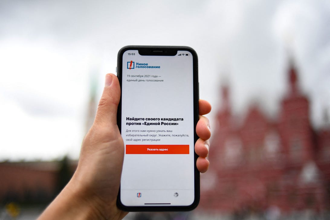 Apple and Google reportedly remove ‘Smart Voting’ app as Russian election starts