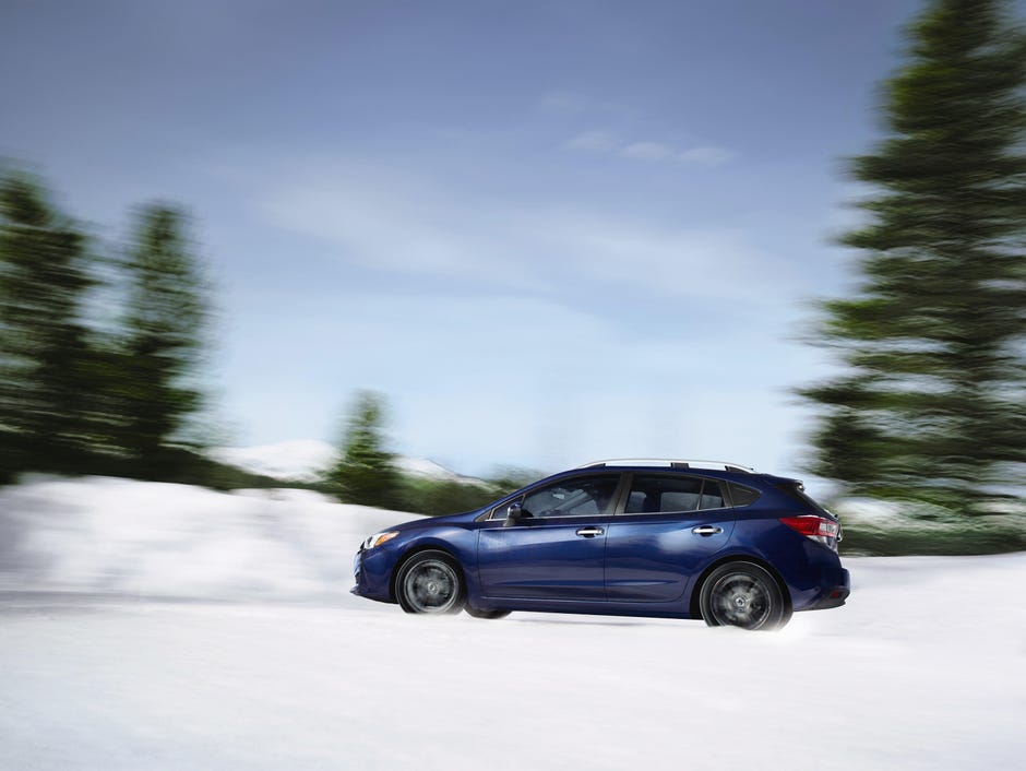 2019 Subaru Impreza Model Overview Tech And Specs Roadshow - 2019 Subaru Impreza Hatchback Seat Covers