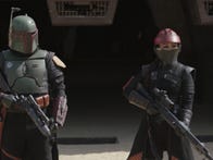 <p>Boba Fett and Fennec Shand take a meeting outside Jabba's palace.</p>