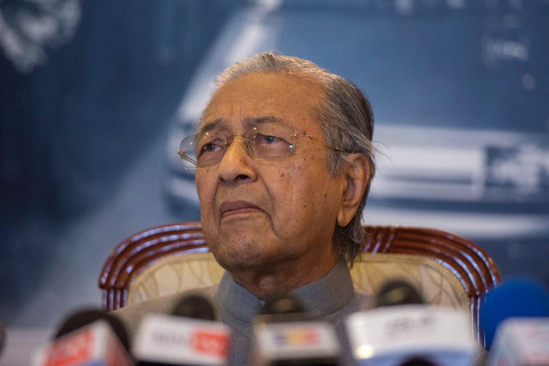 Twitter removes tweet by former Malaysian leader for glorifying violence