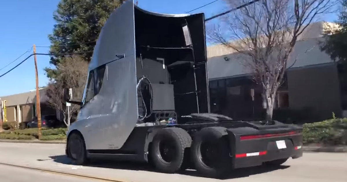 Tesla semi truck spotted smoking its tires in the wild - Roadshow