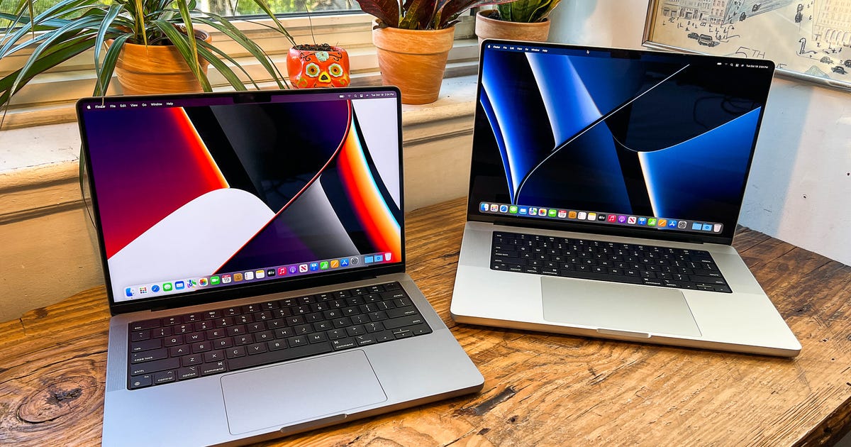 macbook vs macbook pro 2018