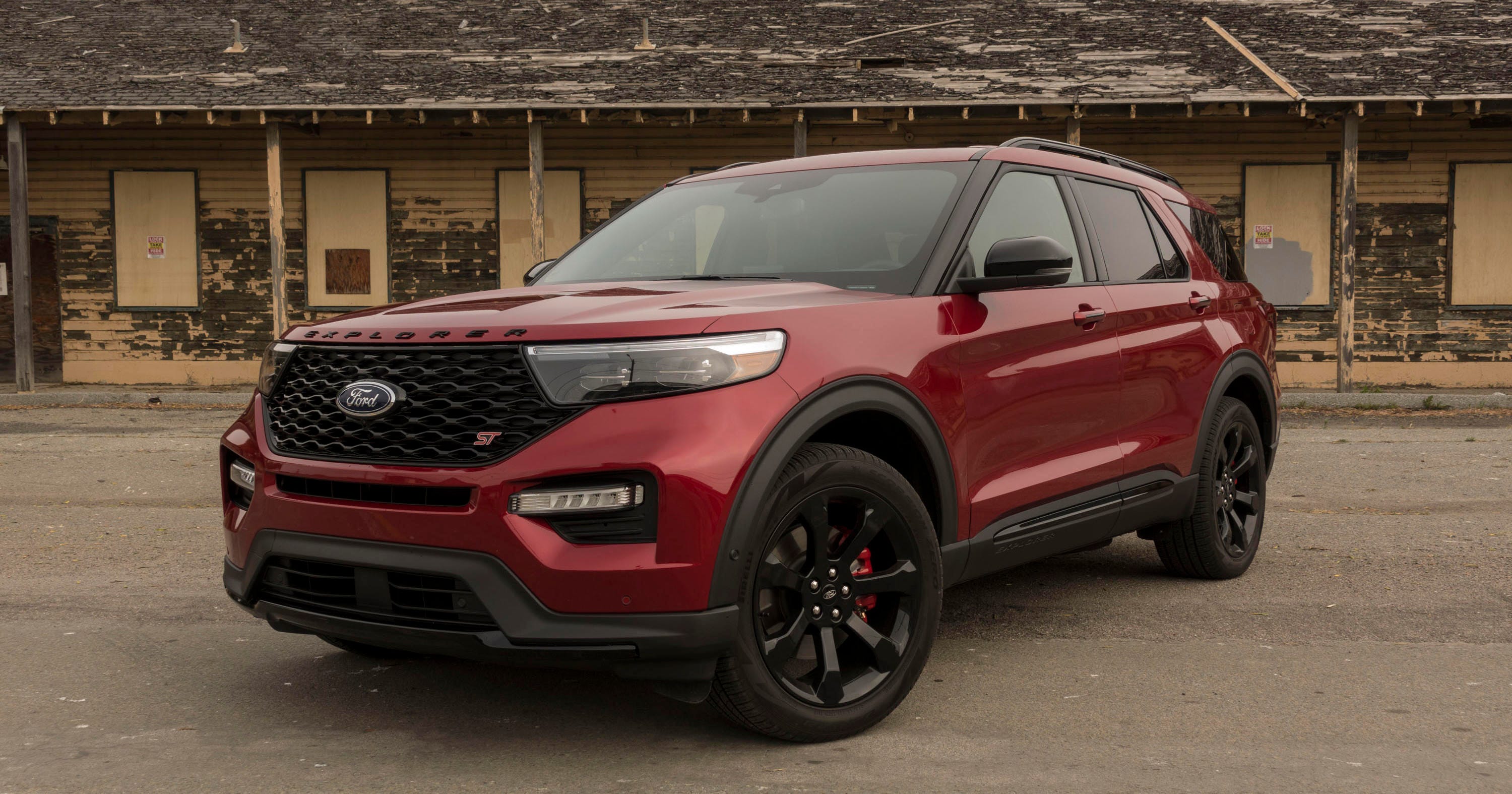 Ford Explorer St Review A Midsize Suv With A Focus On Fast Roadshow