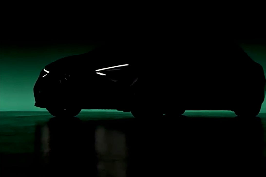 Mercedes-Benz EQE teaser
