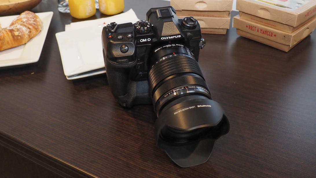 Olympus OM-D E-M1X goes gonzo on image stabilization