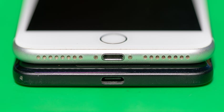 Iphone 12 S Lightning Port May Be The Next Thing Apple Kills Cnet